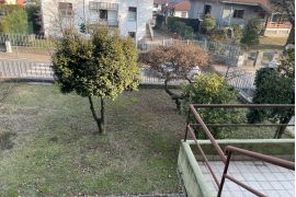 villa bifamiliare