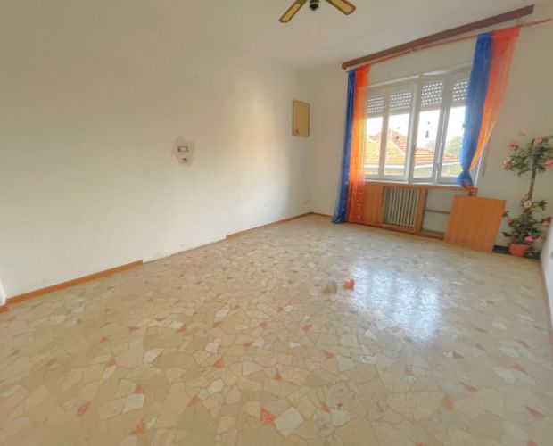 Appartamento trilocale a Cantù in vendita