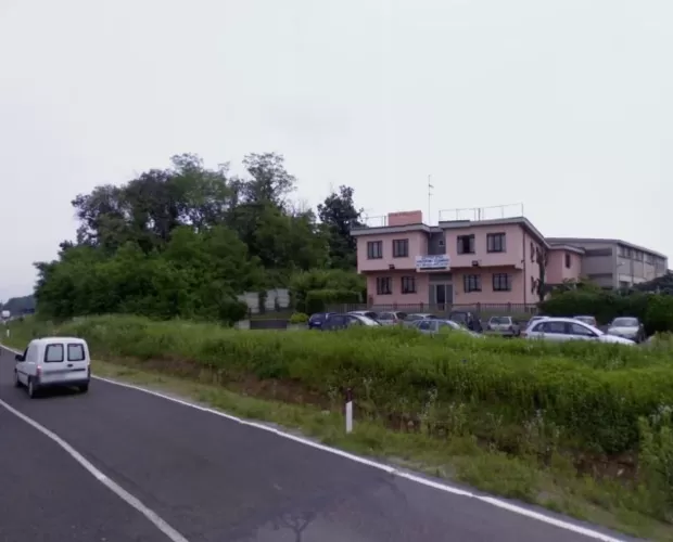 Affittasi Ufficio a Vertemate con Minoprio
